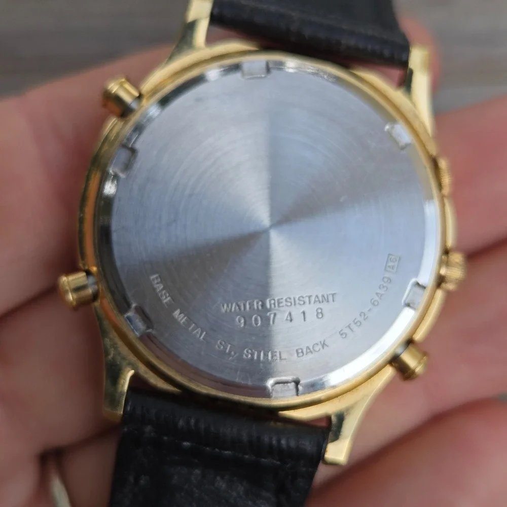 Vintage Seiko World Timer Alarm Quartz 37mm Wristwatch 5T52-6A39 New Battery